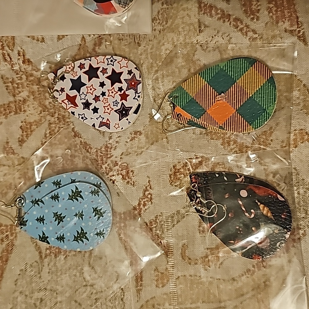 Set of 8 Holiday Earrings